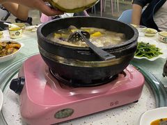 -墨脱石锅椰子鸡•海鲜糟粕醋(榆亚路店)