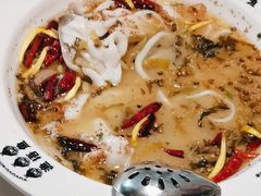 -渔语鱼酸菜鱼新川菜(来福士店)