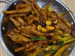 -江城燕子大排档(江汉路步行街店)