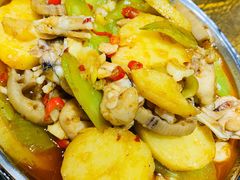 香锅蛙-老闵田螺馆·南昌特色小炒(梦时代店)