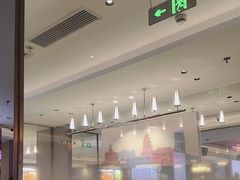 -海底捞火锅(杭州庆春路夜宵主题店)