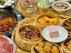 -卤校长重庆火锅(恒隆广场店)
