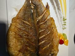 -赶海部落海鲜城(海阳路店)