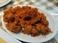 -新大咀港式茶餐厅(宝山万达店)