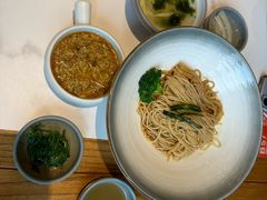 -馋三尺蟹粉小笼(人民广场店)