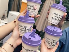 -Moses写字咖啡