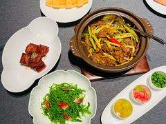 -虹潮荟·餐桌上的美食地理(太阳宫店)