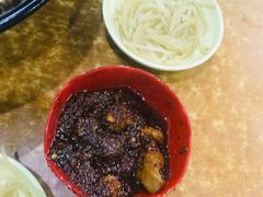 -丽虹云南过桥米线(兴工街店)