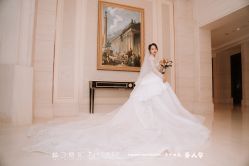 -珠海女王嫁衣馆(珠海左右创意园店)