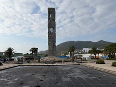 -亚龙湾中心广场