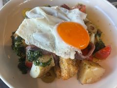 -Takapuna Beach Cafe