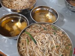 -正宗杨记普洱酸醋米线(总店)