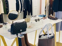 -nana showroom娜娜家服装店