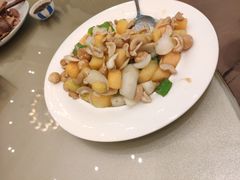 -沙龙酒家