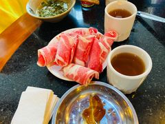 -九尺赵老四鲜鹅肠火锅