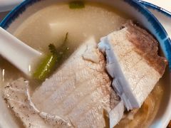 -姜君·千岛湖鱼头馆(浦东大道店)