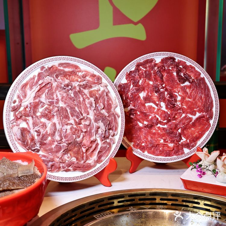 渝八爷|地道的重庆火锅店，火力全开的热辣感！