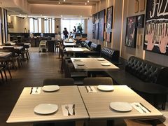 大堂-必胜客(海滨店)