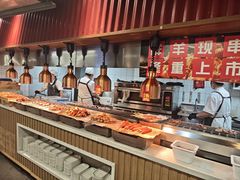 -四囍码头海鲜烧烤自助火锅(外滩南京东路悦荟广场店)