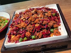歌乐山大盆辣子鸡-蓉城小馆(科兴店)
