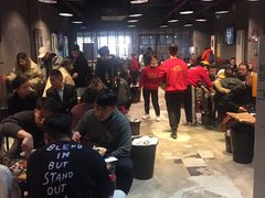 等位区-碎怂烤肉(钟楼柳巷店)