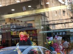 -溪岸路花鸟市场