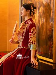 点击看大图 -艾拉·女王婚纱礼服馆