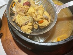 -芸山季·云南山珍菌火锅(人民广场来福士店)