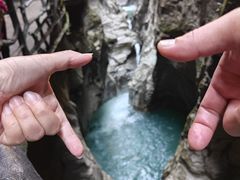 -蝶舞清江·恩施地心谷景区