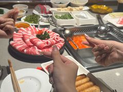 -海底捞火锅(宝龙广场夜宵主题店)