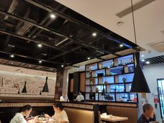 大堂-李子坝梁山鸡(北碚万达五鸡哥店)