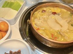 -凤膳轩·天麻土鸡汤滋补火锅(大明宫西店)