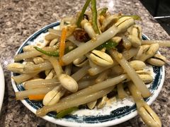 拌花生芽-厚味居炙子烤肉·清真(天桥南纬路店)