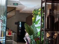 -必胜客(白石桥店)