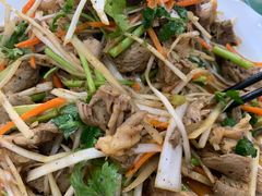 麻椒手撕肉-抹直口特色菜馆(一店)