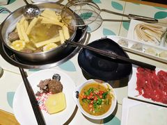 -南城十里潮汕鲜牛火锅·鲜虾生滚粥(融汇老商埠店)