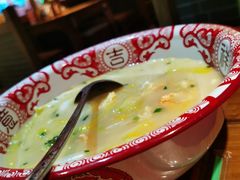 -半步颠小酒馆(繁花中心)