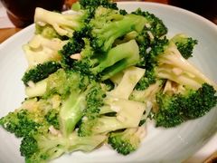 蒜蓉西兰花-局气 烤鸭·北京菜(光华路店)