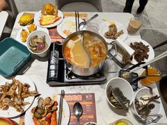 -金马门国际美食百汇(珞喻路店)
