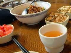 -湘力力小院·鱼汤泡饭(枫林路店)
