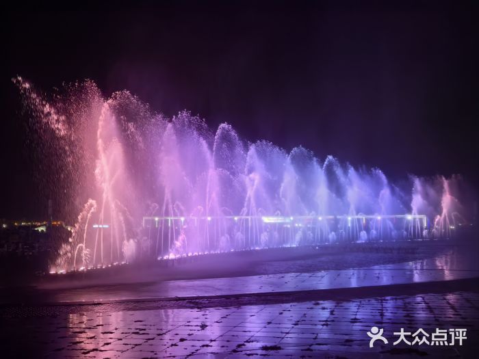 东港音乐喷泉广场图片