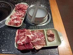 -釜御山海鲜烤肉火锅自助(新城市中心店)