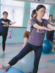 -爱尔乐美孕产瑜伽·普拉提