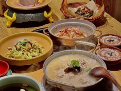-吃饭皇帝大·土家民族菜(温州万象城店)