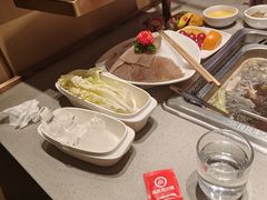 -海底捞火锅(金山百联店)
