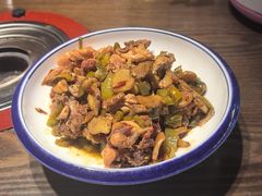 -廖师傅大蒜炒腊肉(袁家岭店)