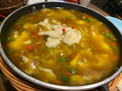 -有红鸡毛店·川菜(建设路店)