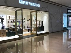 -STUART WEITZMAN(静安嘉里中心店)