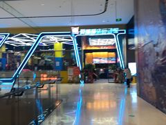 -爱蹦iBOON蹦床运动馆(江汉店)