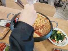-WOW LUCKY创意韩料(龙阳广场店)